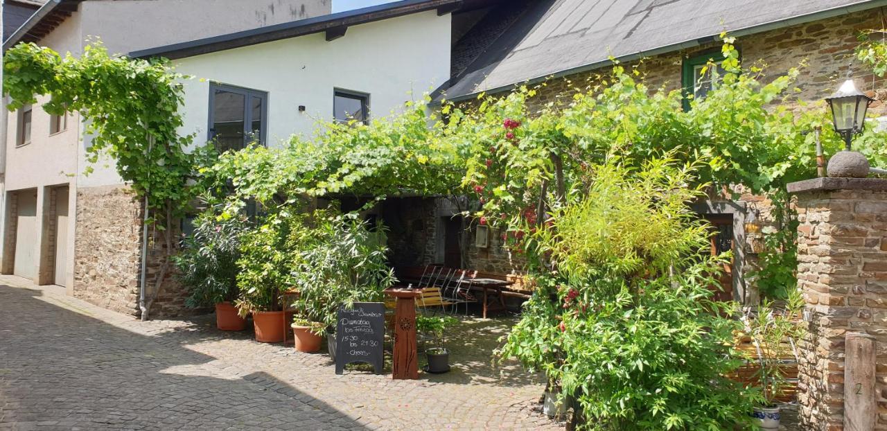 Ferienapartment Rebwinkel Burgen  Exterior photo